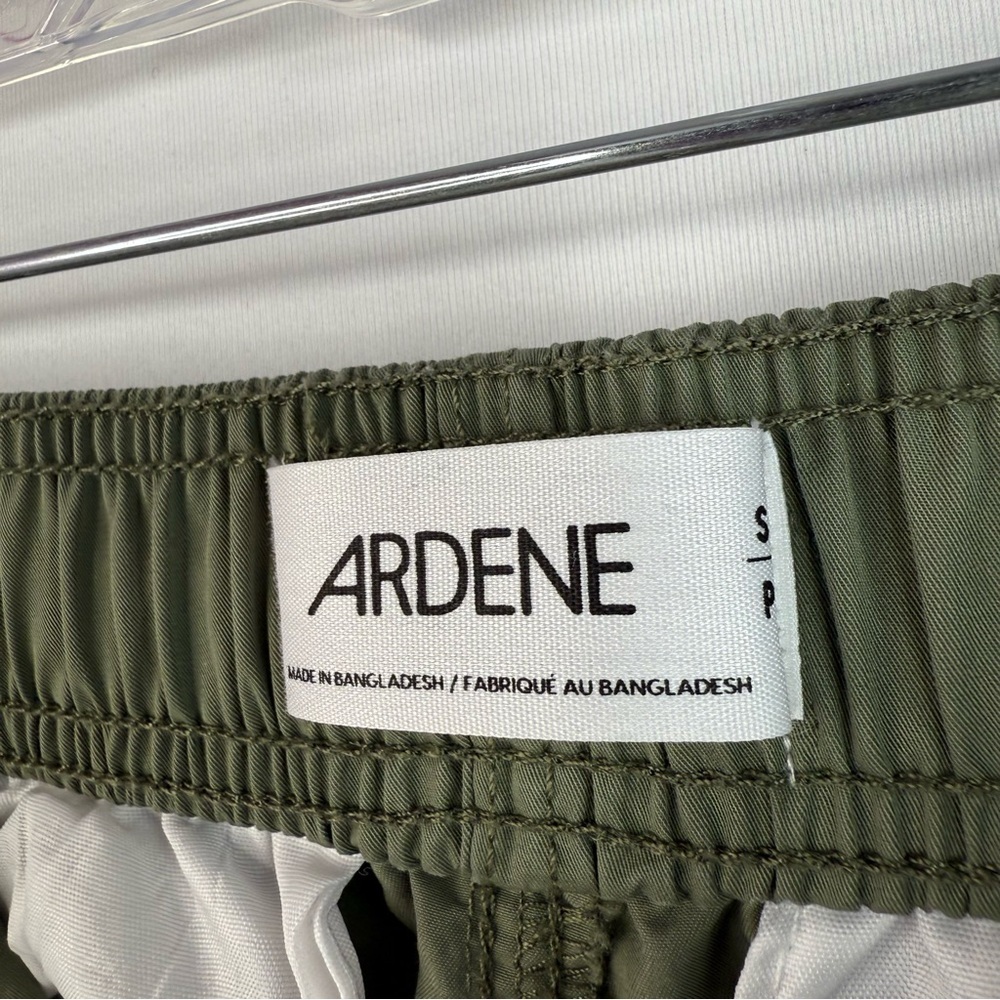 Ardene pants cargo style wide leg flare green Olive Green Cargo Pants - Picture 10 of 13